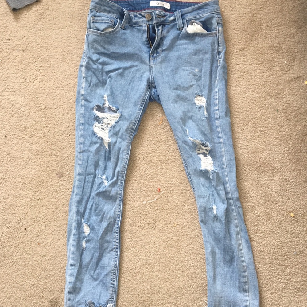 Ripped jeans
